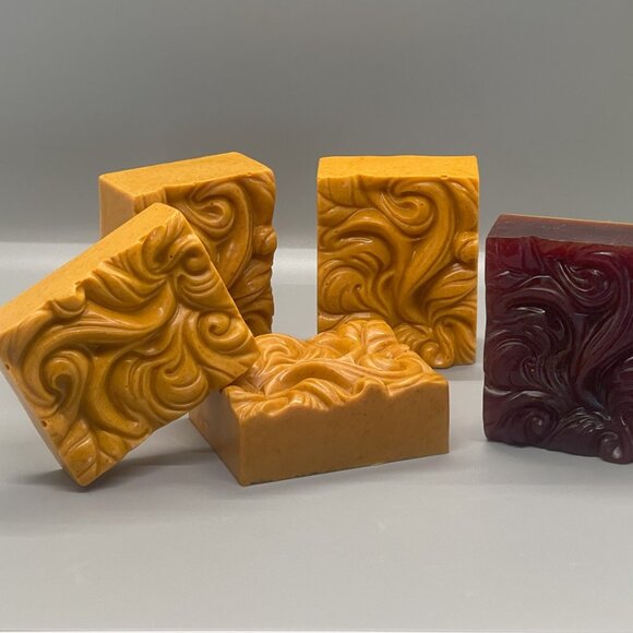 SERAJAL 100% NATURAL PRODUCT FOR YOUR SKIN CARE. NATURAL TURMERIC AND HONEY SOAP - Picture 2 of 8
